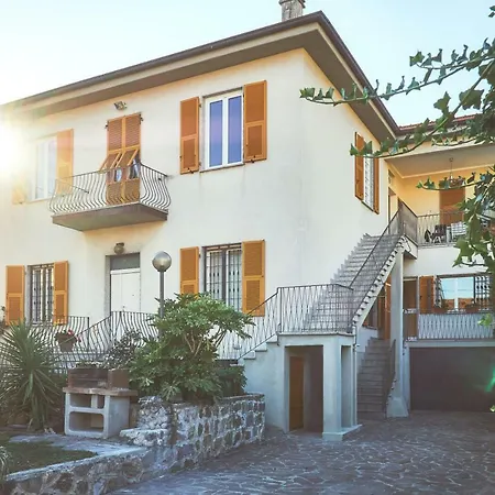 Casa Ines Semesterbostad *